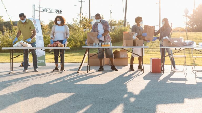 How Food Distribution Is Becoming Safer And More Effective Than Ever 